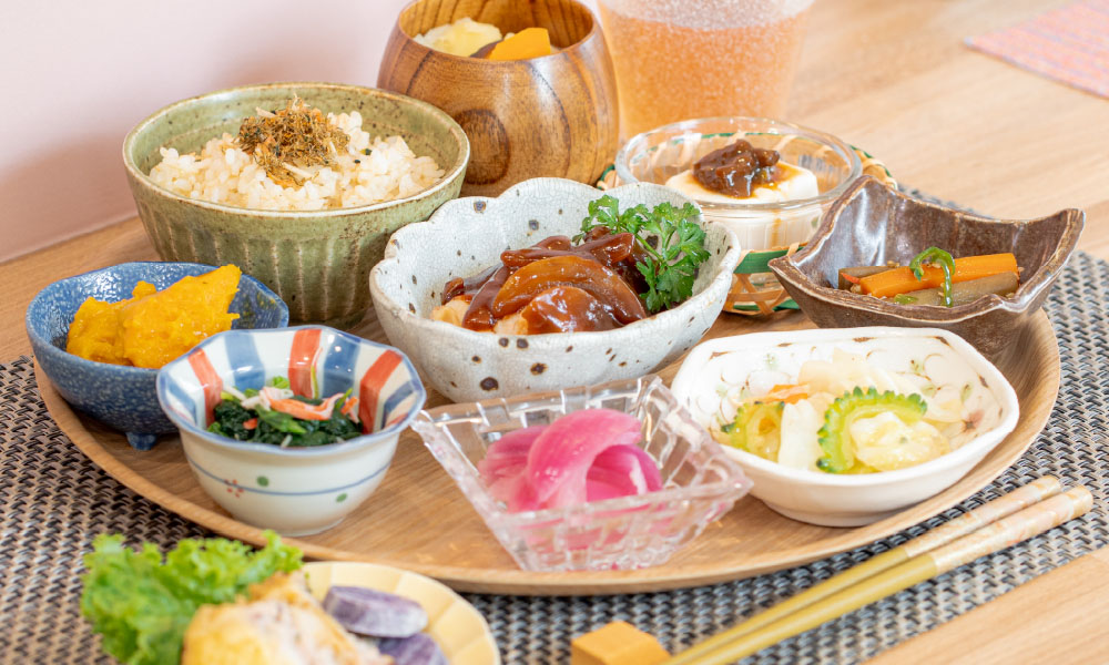 毎日食べても食べ飽きしない。豊富な味付けとバリエーション 管理栄養士の健康弁当 daily dish (デイリーディッシュ)